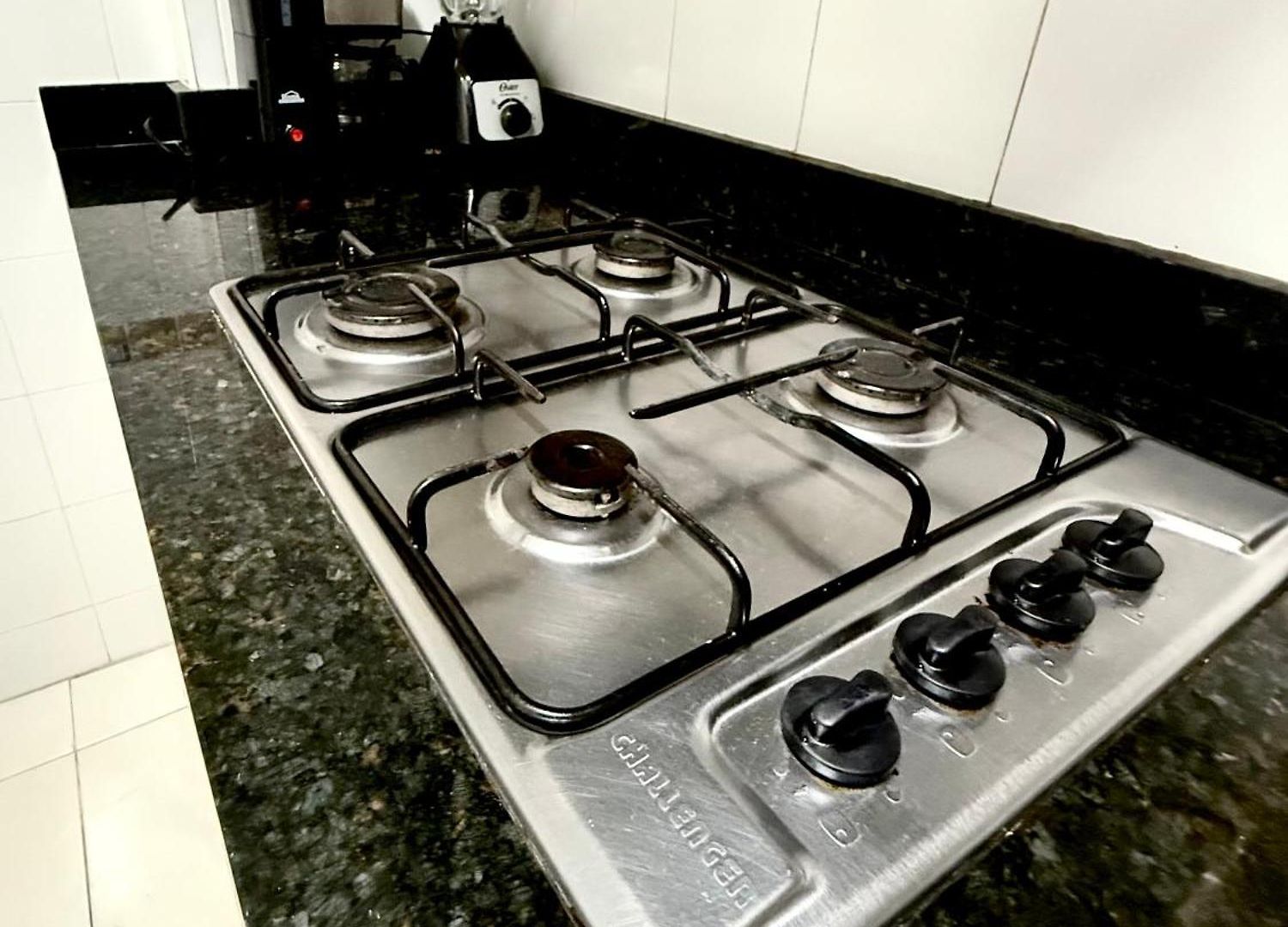 Apto En Bocagrande A Unos Pasos De La Playa Apartamento